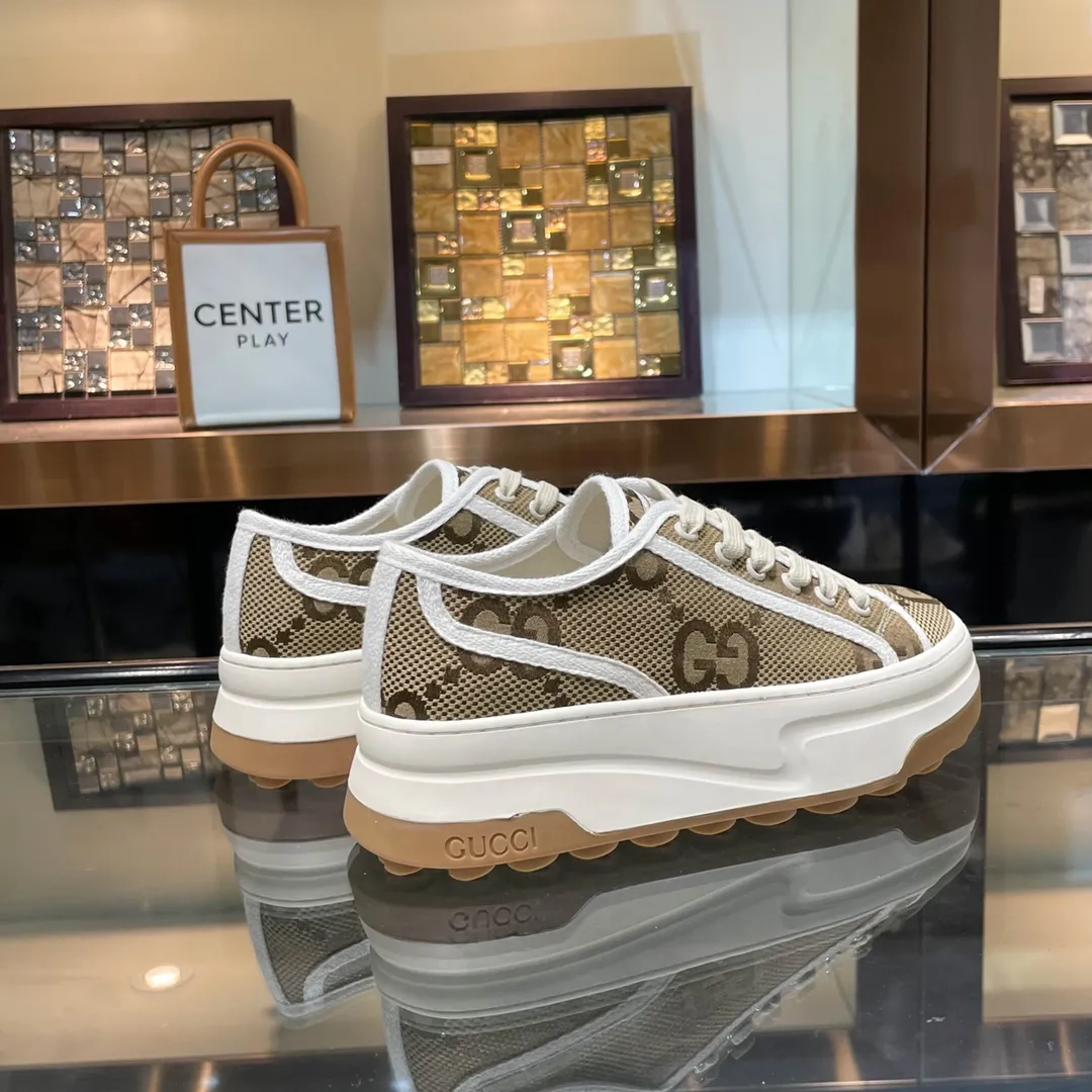 👟👟Ex-factory price 480👟👟 Women's Shoes Women's Clothing 2023Gucci low-top casual sports shoes, top version! Oil edge craftsmanship ➕Set of announcement🌸🌸🌸1:1 reproduction. New model for early spring, creating a perfect style💣💣💣street style🔥🔥🔥cool and trendy C-level fashionable outfit with retro and futuristic feel🌹🌹🌹classic shoe shape + British color matching design, super attractive. All kinds of leather splicing, original reverse mold last, imported high-end knitting needle jacquard fabric showing exquisite texture! Open mold to customize high-density outsole. 13 colors available. Comes fully packaged. Size: Female 35-41